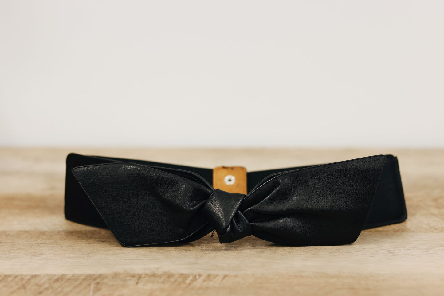 Bow Buckle Elastic Belt (2 Colors)