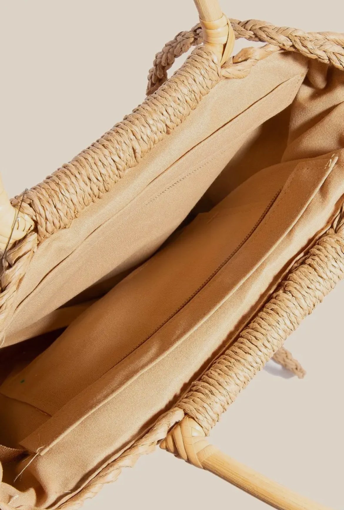 Summer's Basket Weave Hang Bag