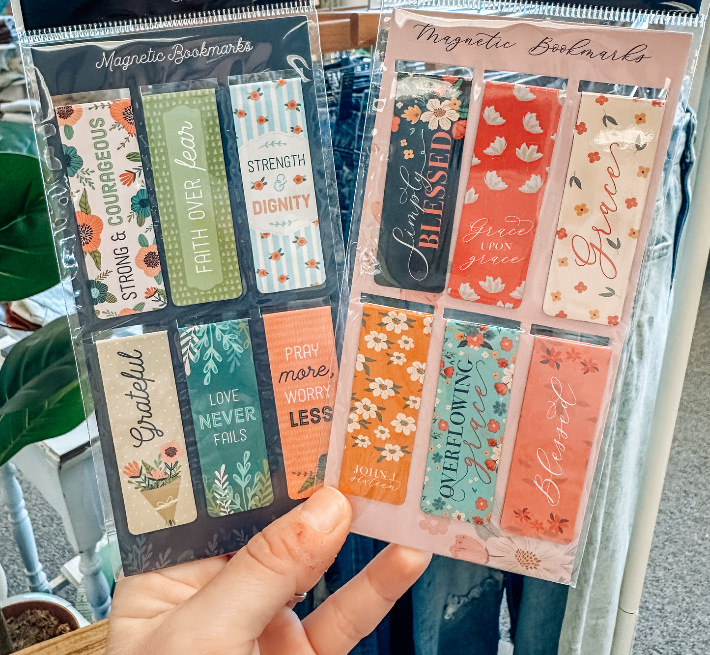 Magnetic Bookmark Set (2 Styles)