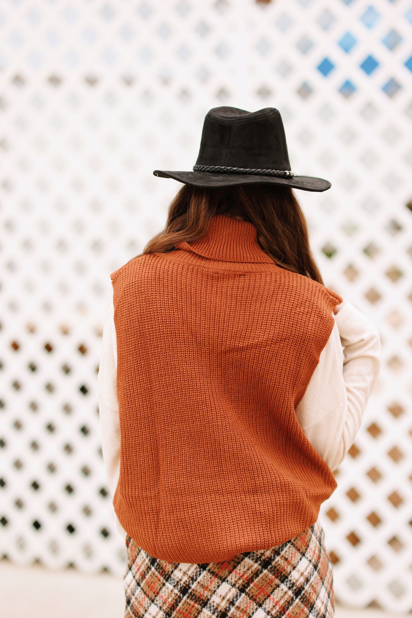 Knitted in Layers Vest-Rust