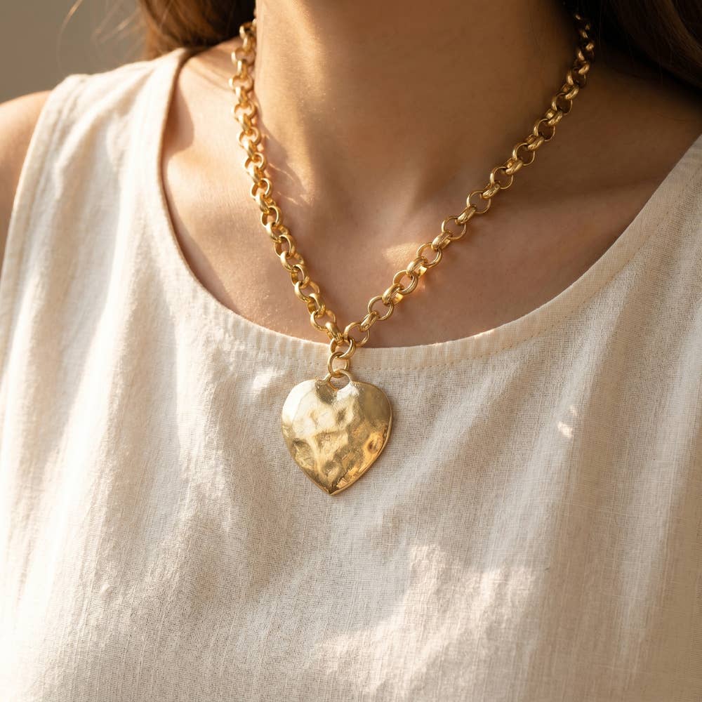 Hammered Heart Pendant Chain Necklace