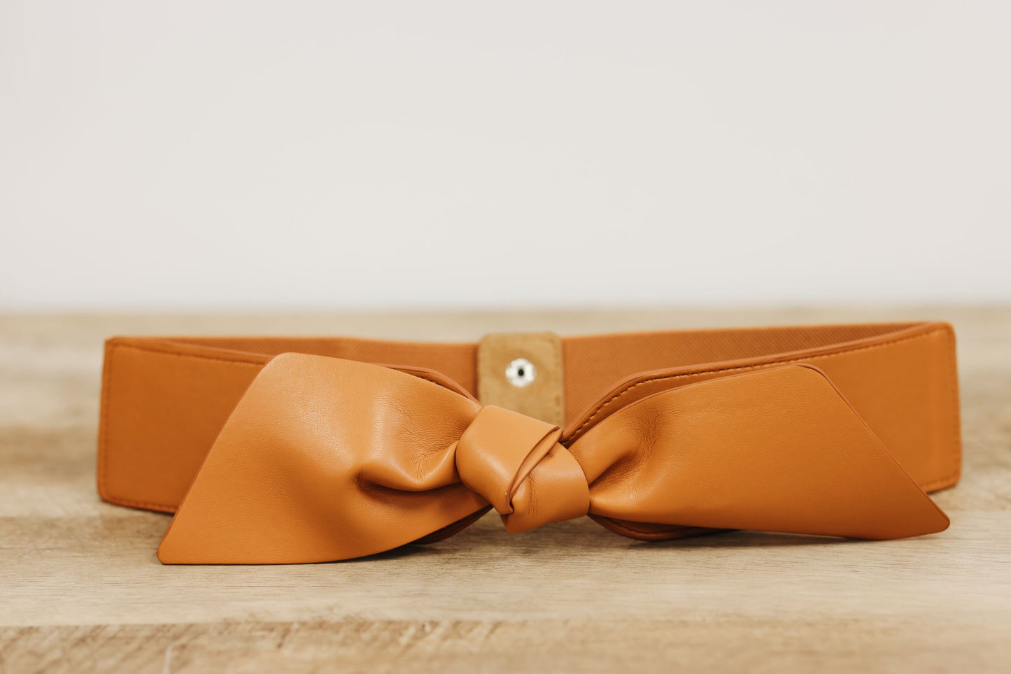Bow Buckle Elastic Belt (2 Colors)