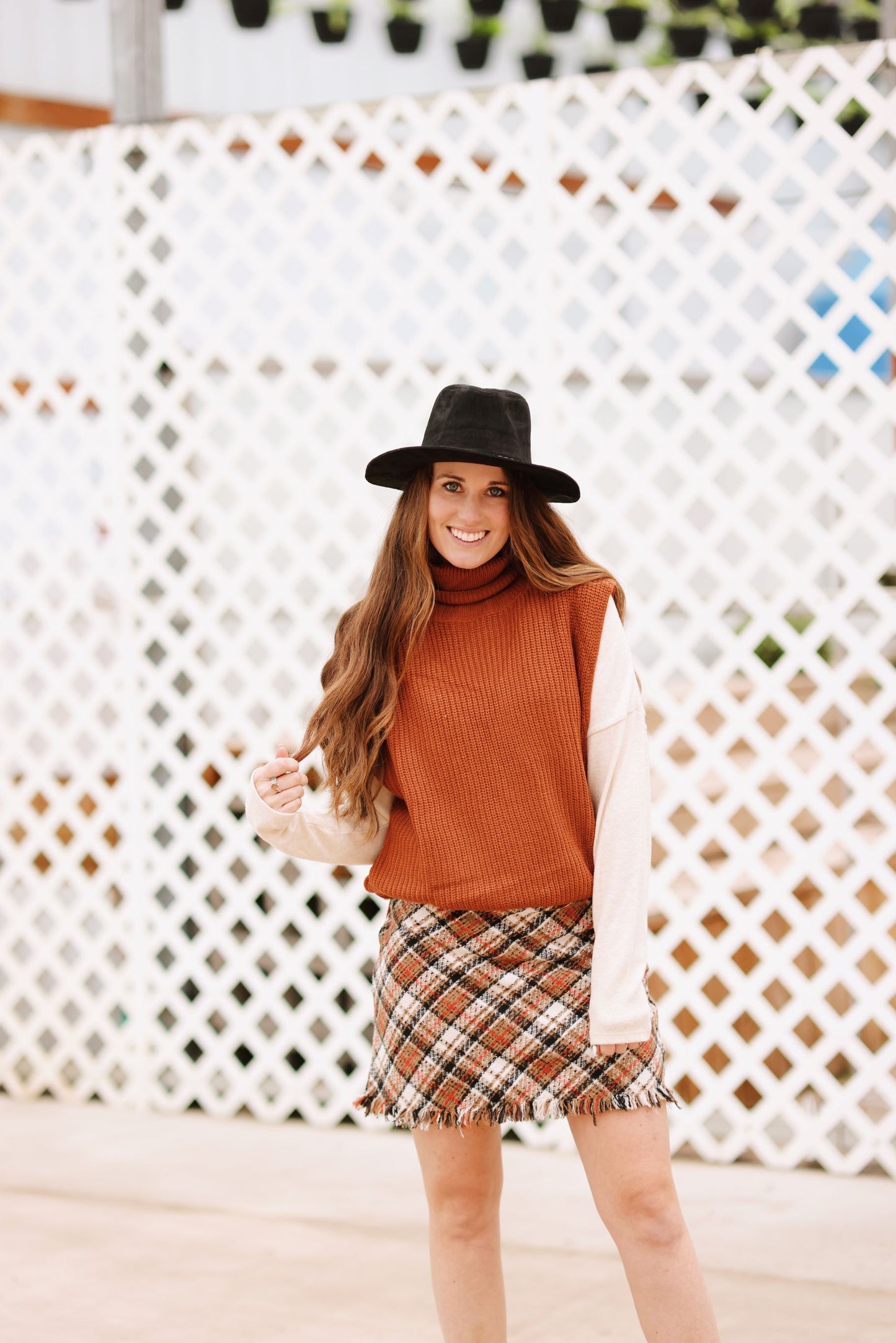 Knitted in Layers Vest-Rust