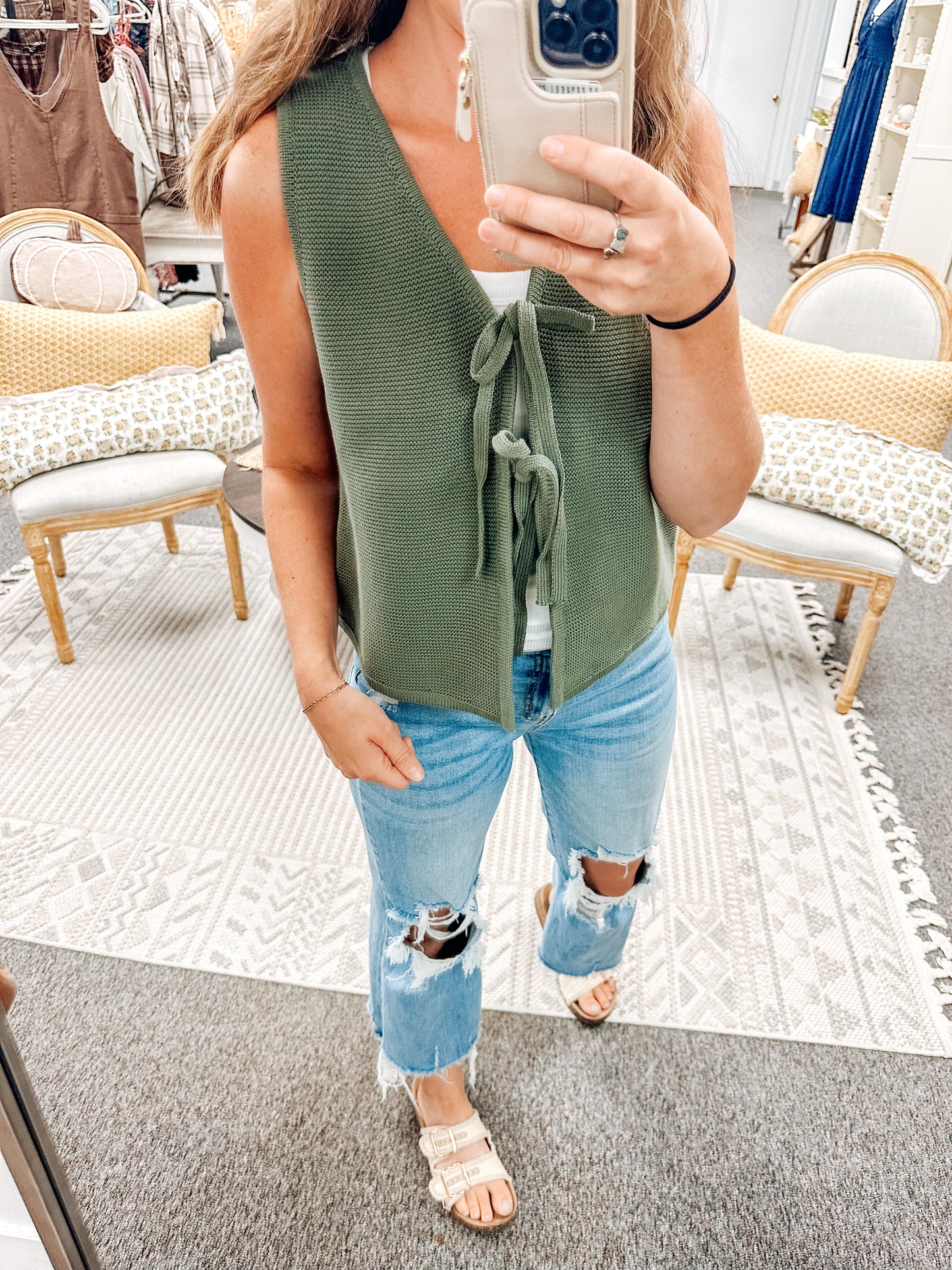 Sandswept Tie Vest-Lt. Olive