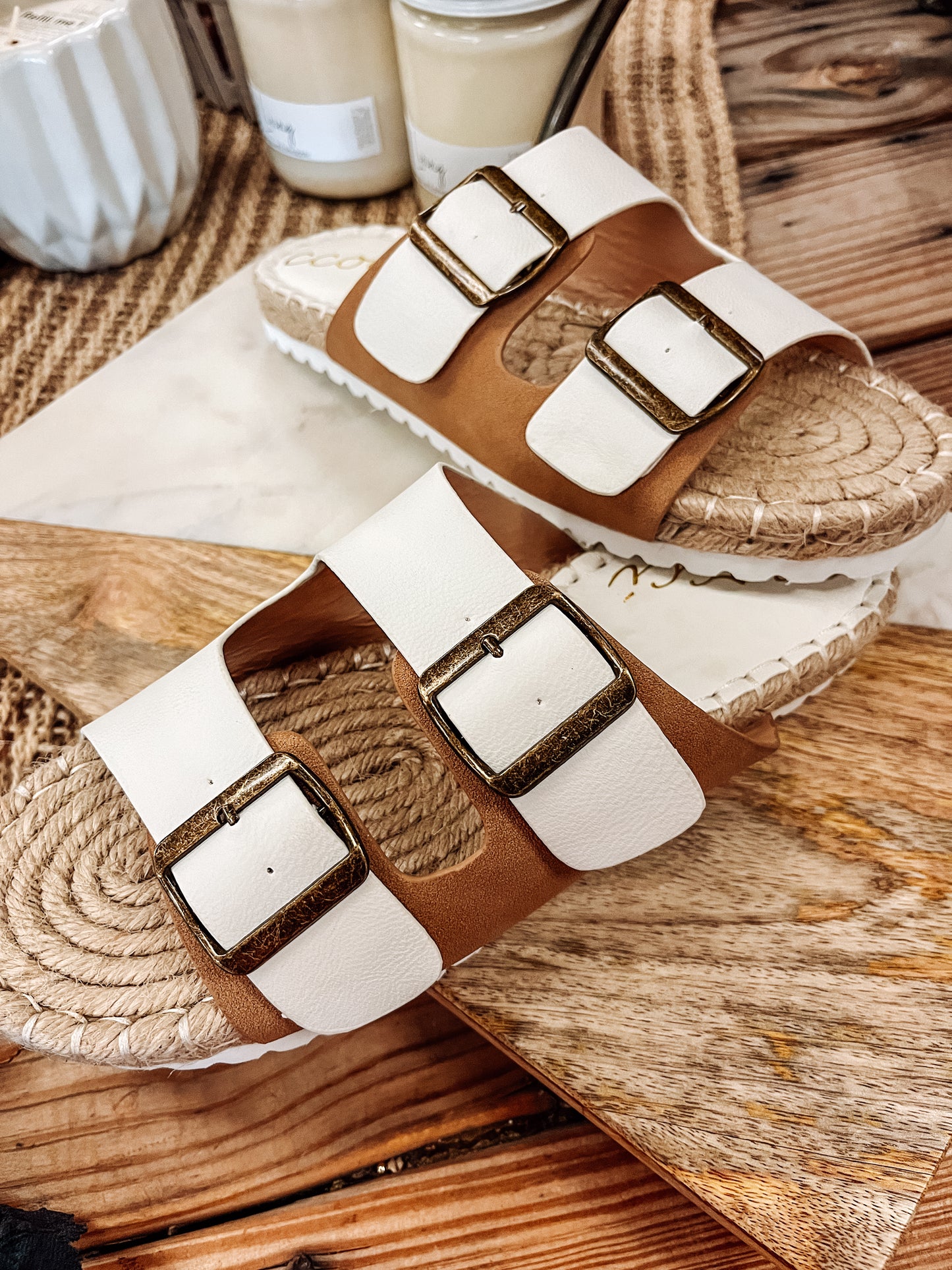 Renna Sandals (2 Colors)