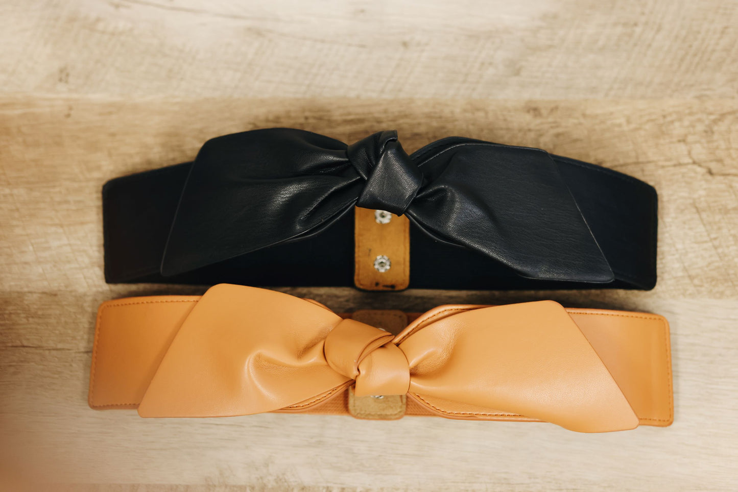 Bow Buckle Elastic Belt (2 Colors)