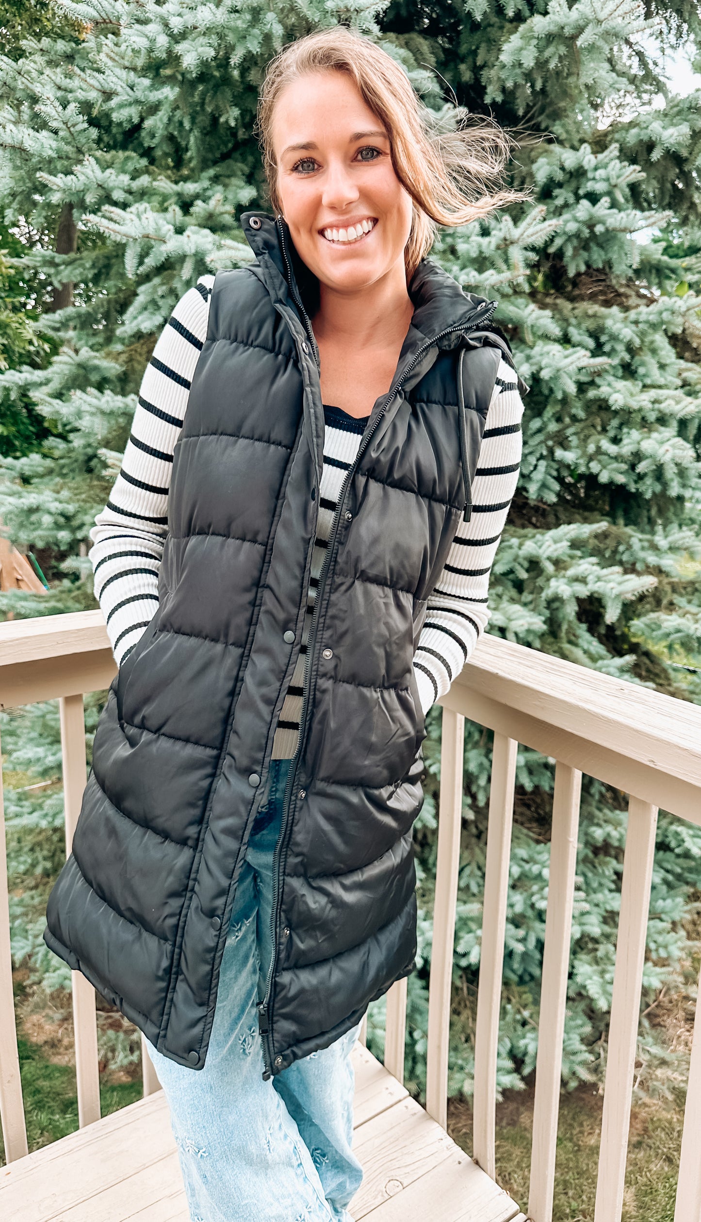 Keepin' Warm Puff Vest-Black (S-XL)