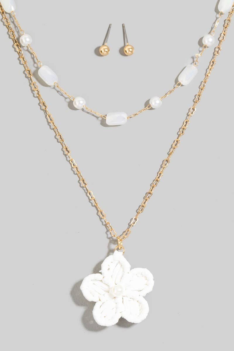 Pop Of Flower Necklace
