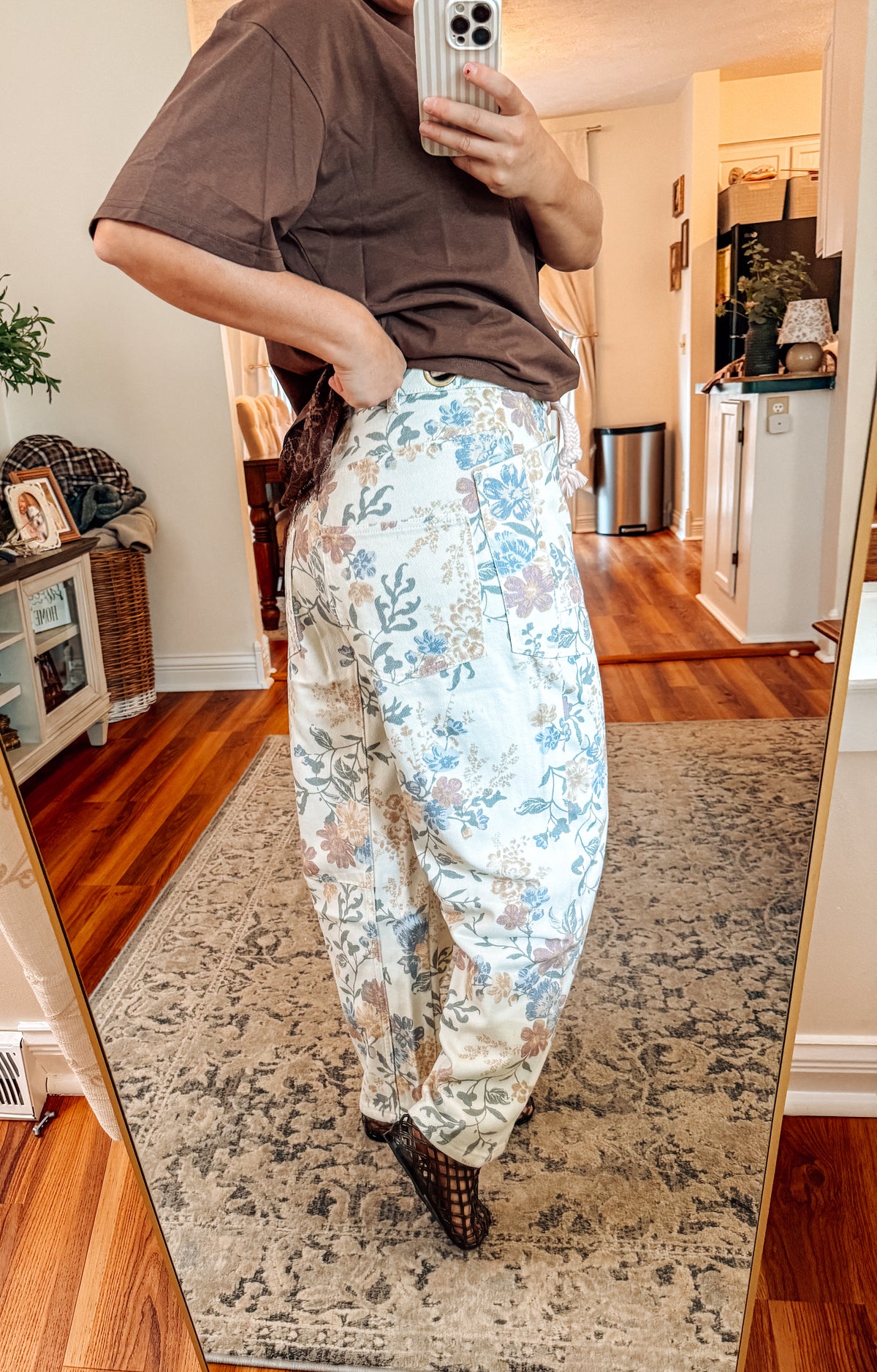 Find Me Wearing Vintage Florals Bottoms (S-XL)