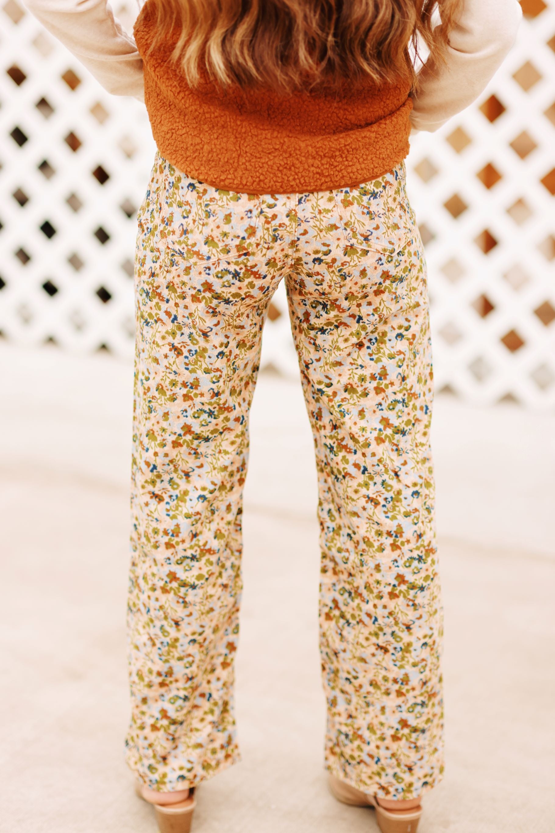 Lacie Floral Print Corduroy Pants – The Boxed Bowtique