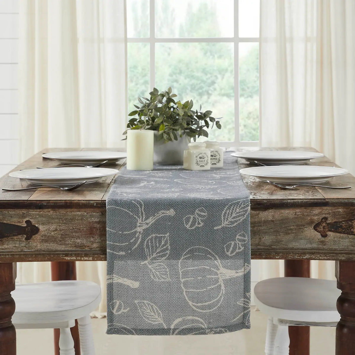 Silhouette Pumpkin Grey Runner