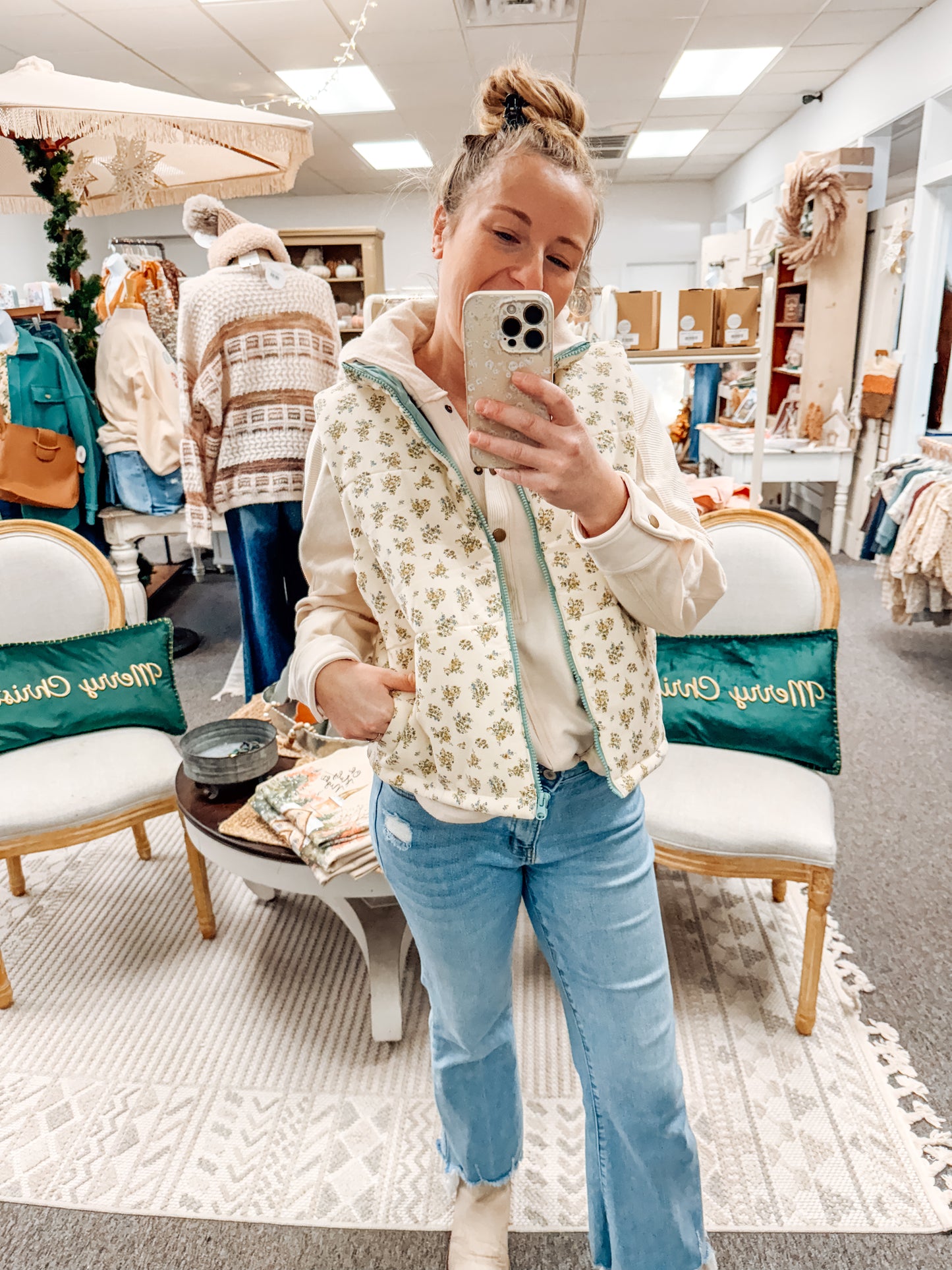 Stitched Garden Puff Vest-Blue