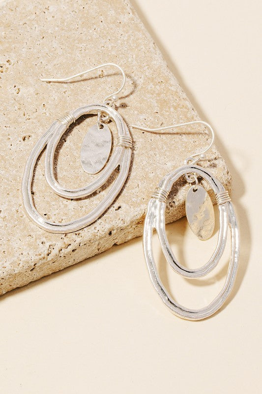 Olivia Oval Dangle Earring