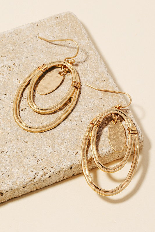 Olivia Oval Dangle Earring