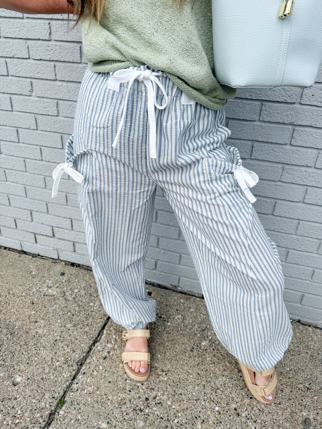 Casual Fit Textured Woven Pants