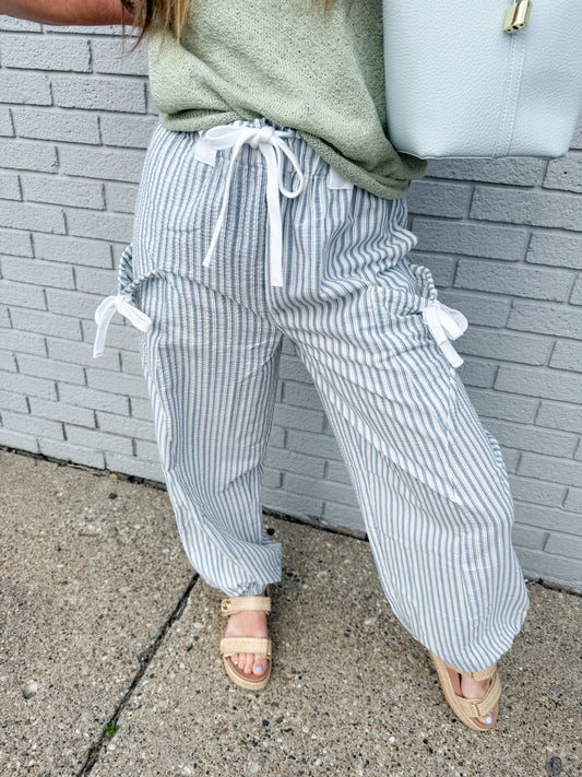 Casual Fit Textured Woven Pants