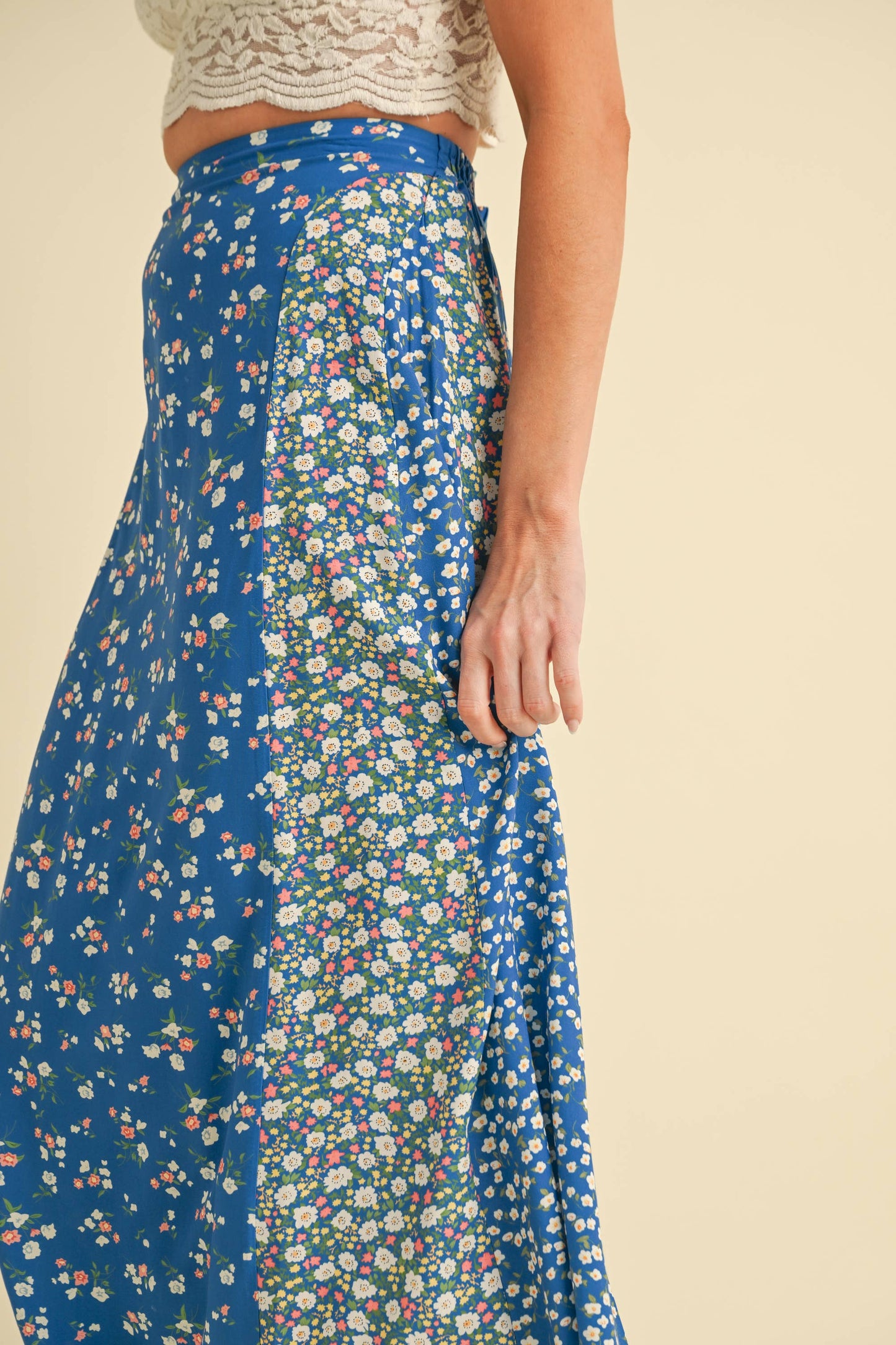 In The Meadow Skirt
