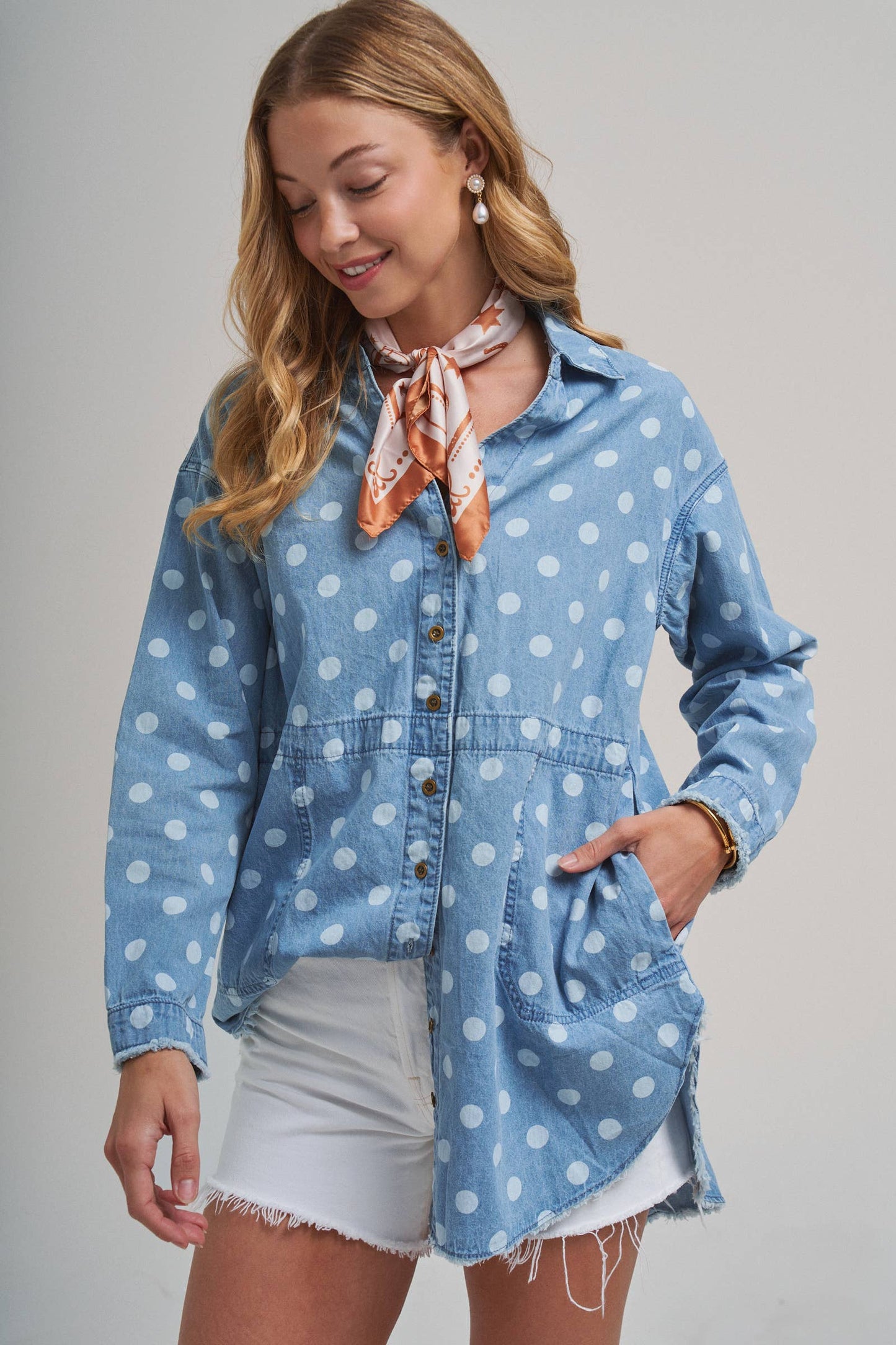 Add Dots To Everything Button Top