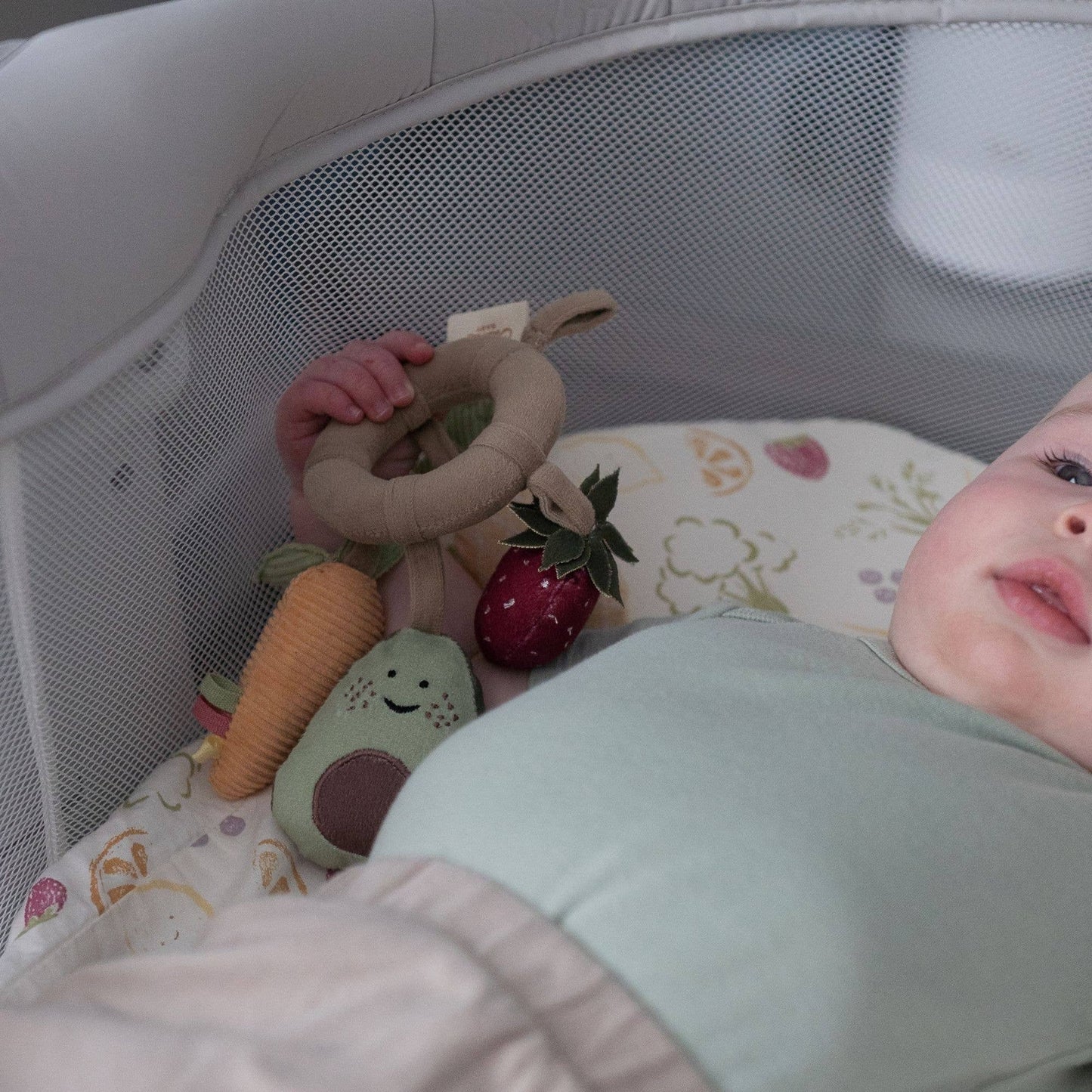 Clementine Fruits & Veggies Soft Plush Activity Ring: Clementine Fruits & Veggies / White / Baby Toy