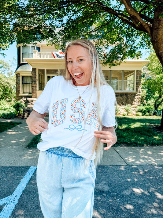 Floral USA Patriotic 4th of July Short Sleeve