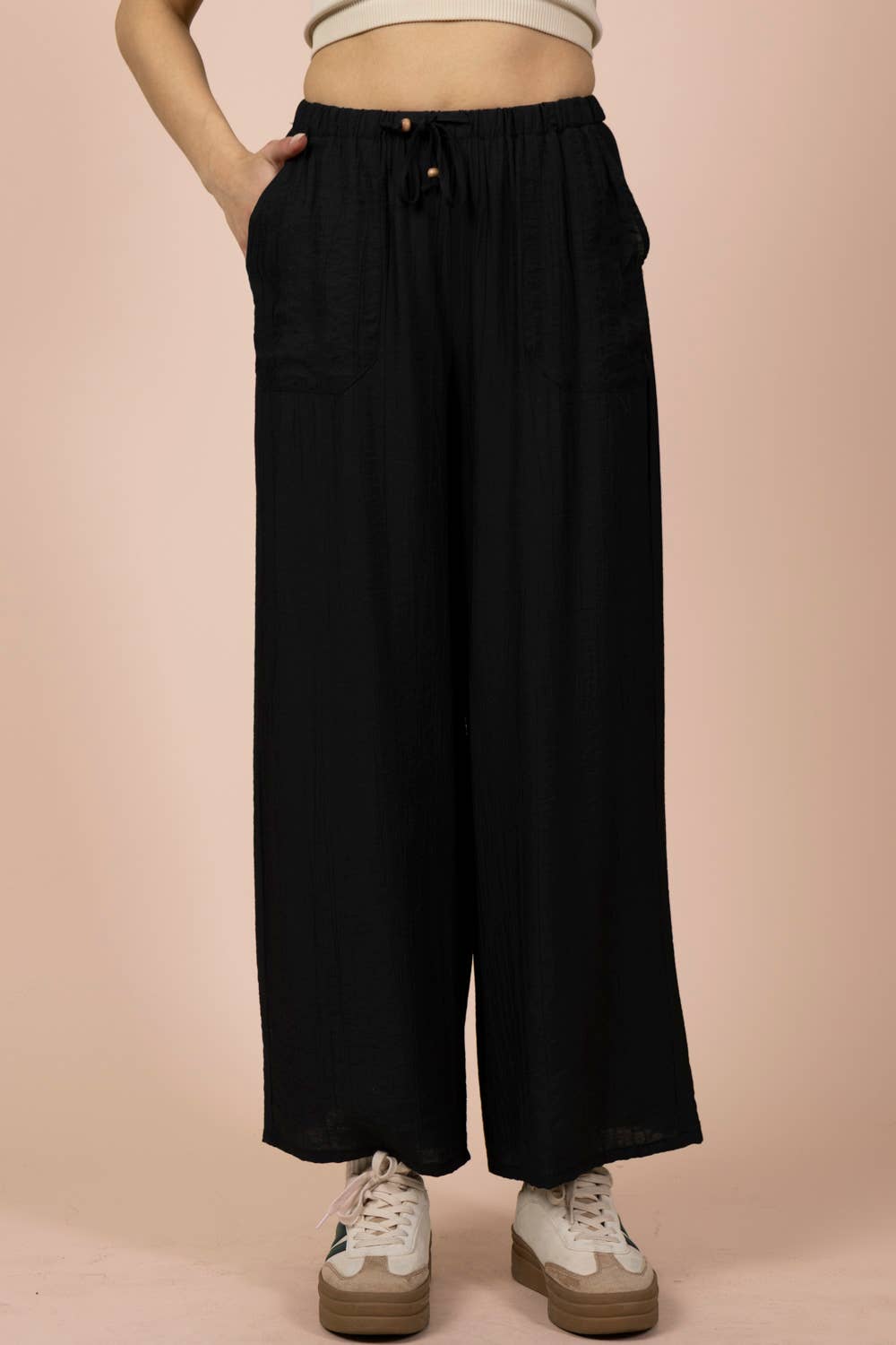 Coastal Fit Leg Woven Pants