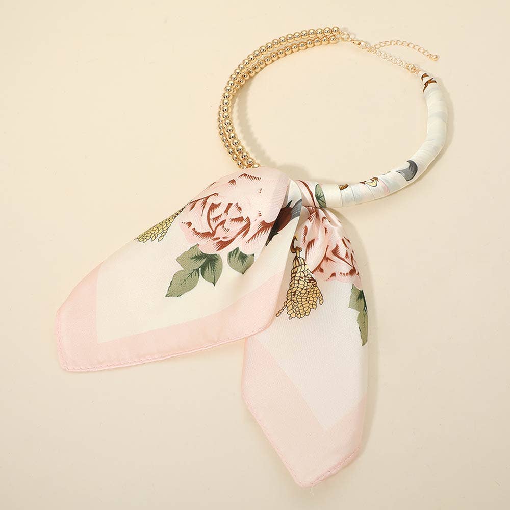 Adding Some Trendiness Necklace