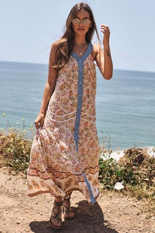 Breaking out of Florals Border Maxi Dress