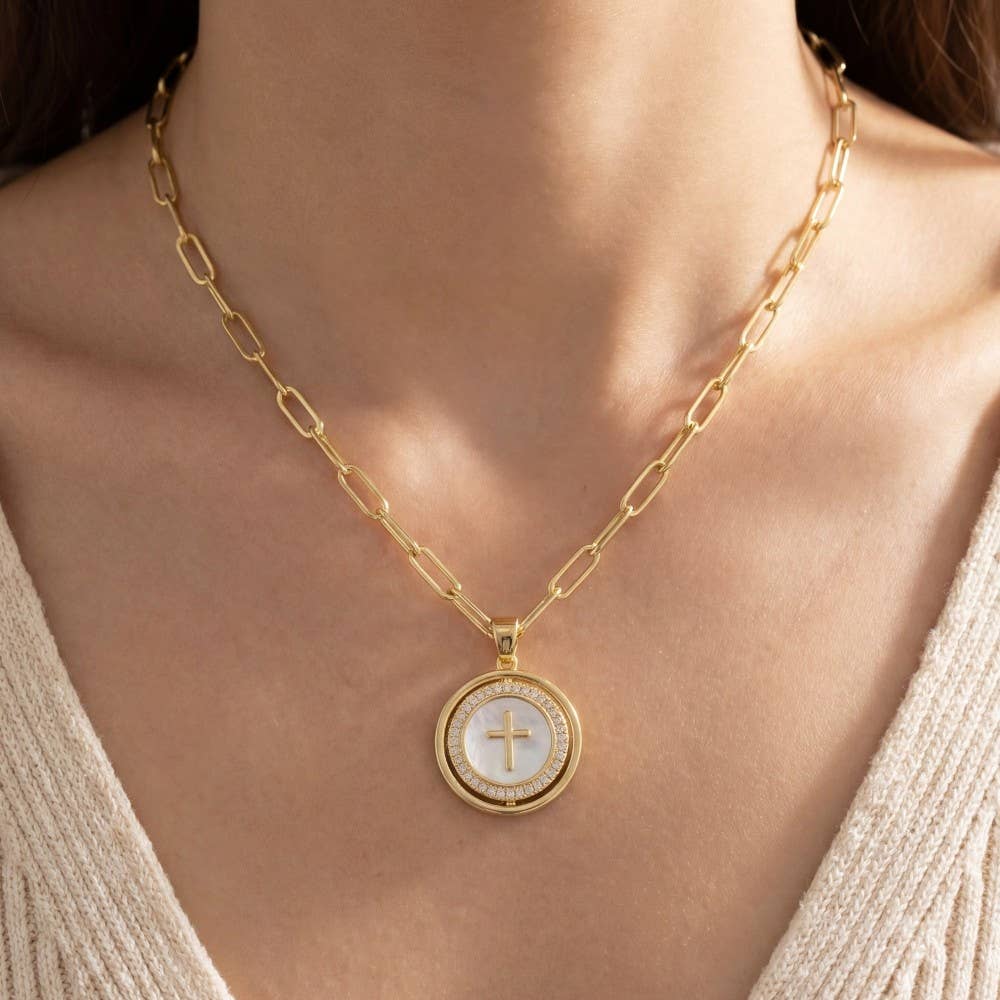 Stainless Steel Cross Disc Pendant Necklace – The Boxed Bowtique