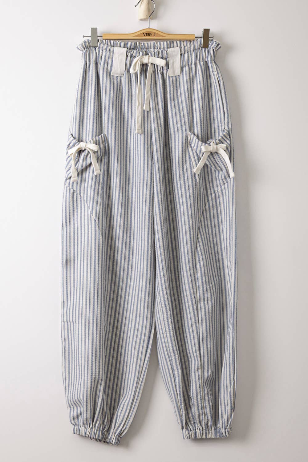 Casual Fit Textured Woven Pants