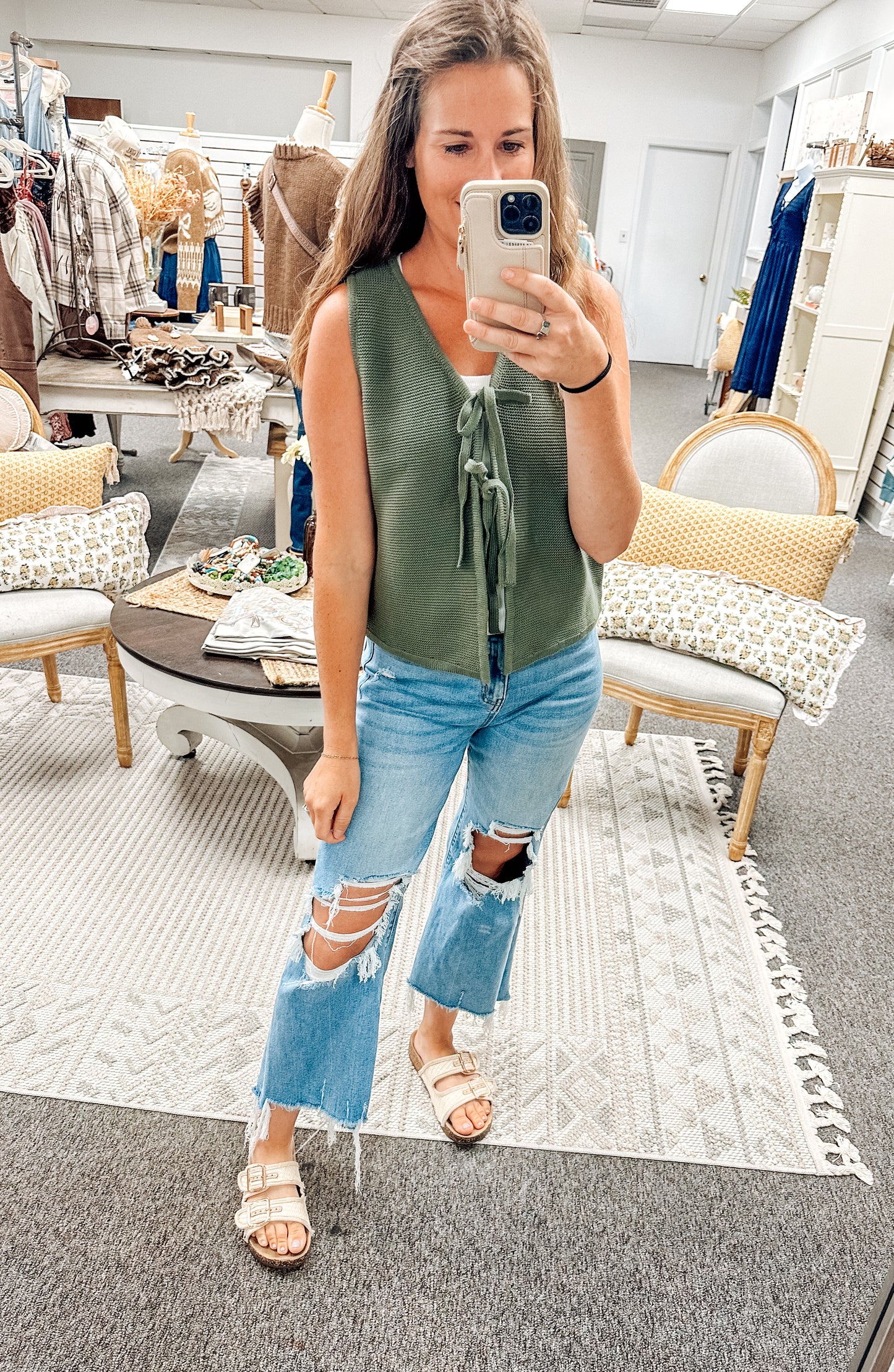 Sandswept Tie Vest-Lt. Olive