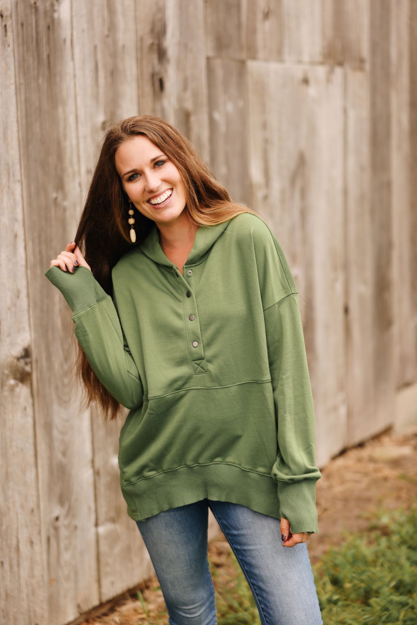 Simple Thoughts Pullover (2 Colors)