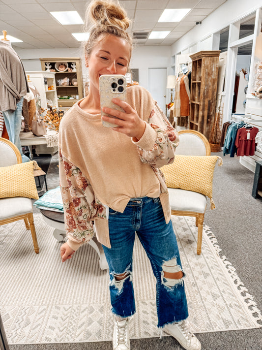 Vintage Floral Side Slit Pullover (S-3X)