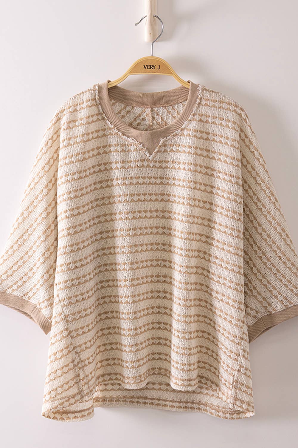 Tiff Textured Stripe Knit Top:Taupe