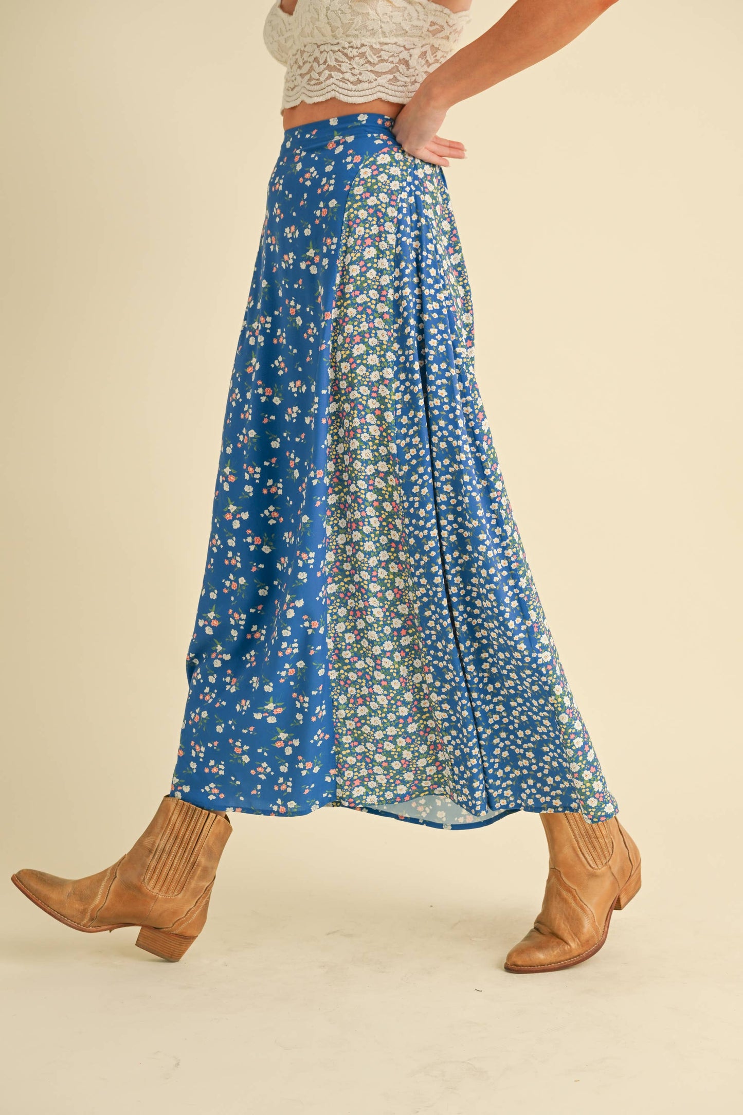 In The Meadow Skirt