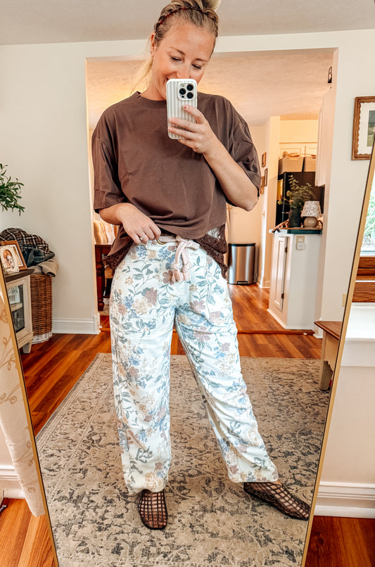 Find Me Wearing Vintage Florals Bottoms (S-XL)