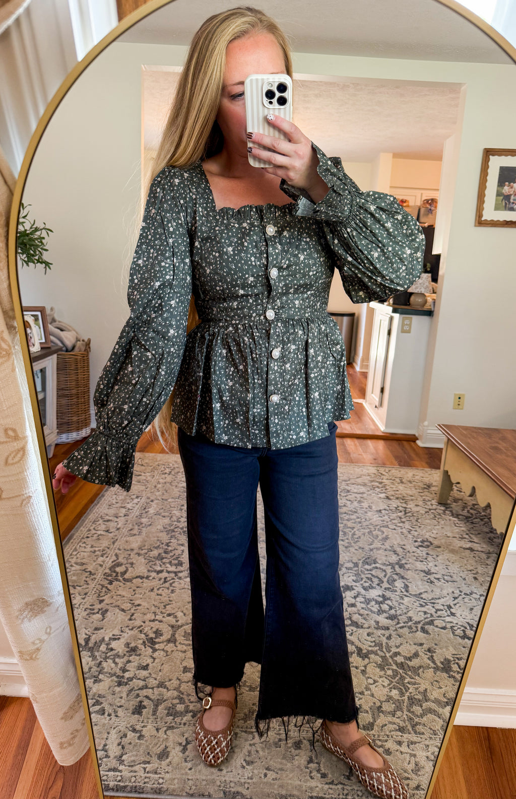 Petals & Pearls Ditsy Floral Blouse (S-XL)