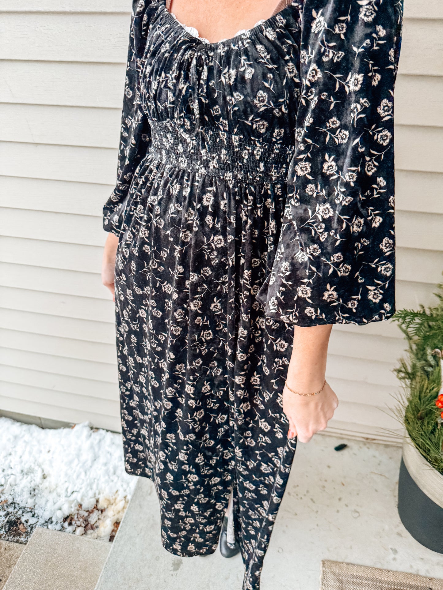 Embrace the Fall Midi Dress-Black