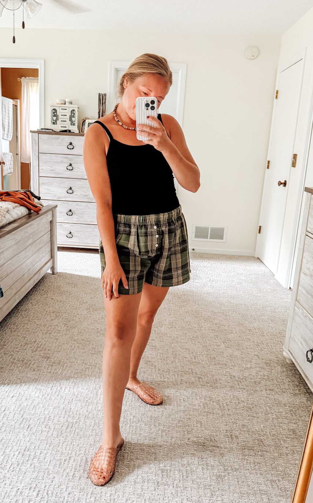 The Fall Lounging Shorts-Olive