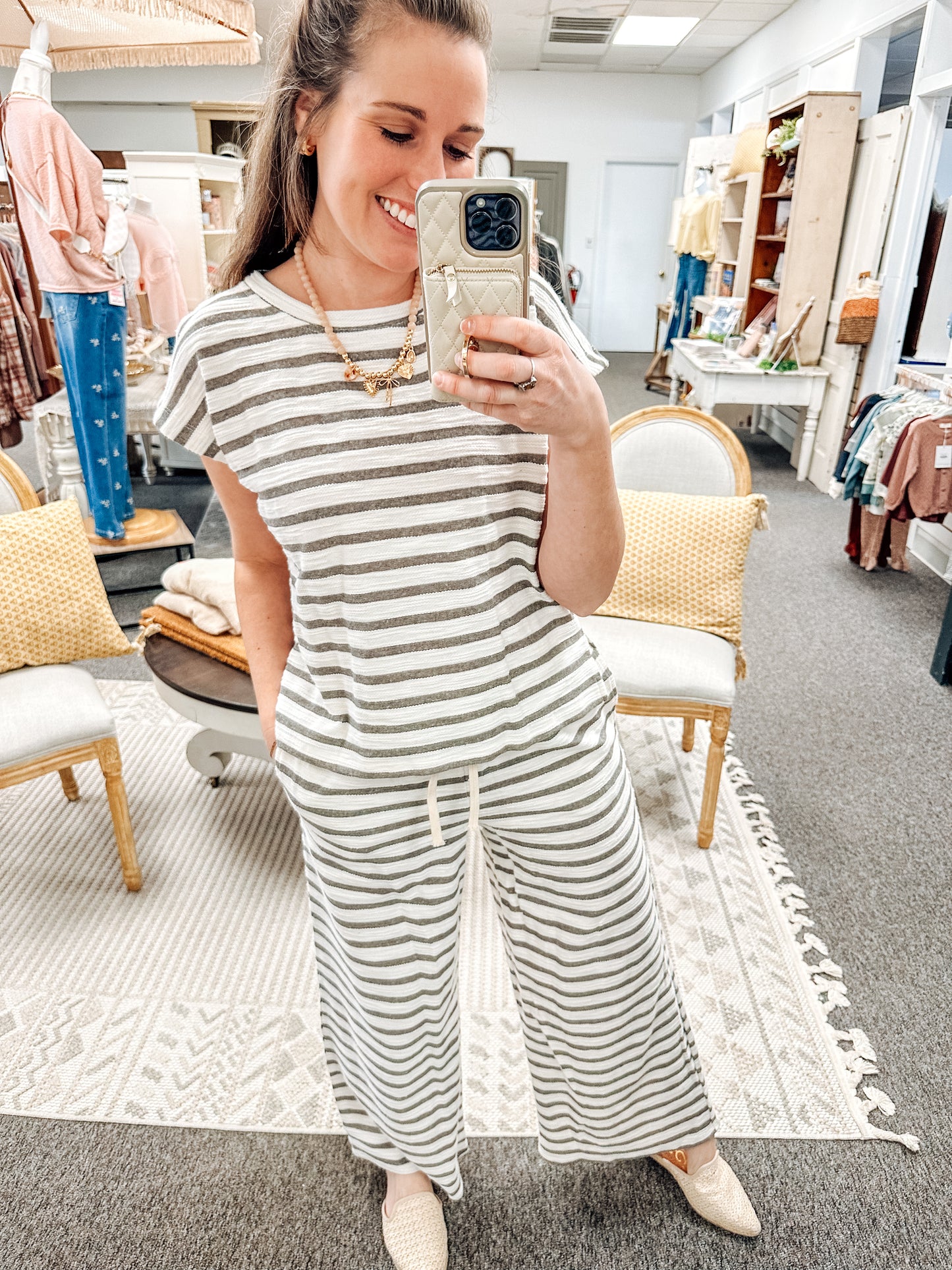 Soft Lines Lounge Bottoms