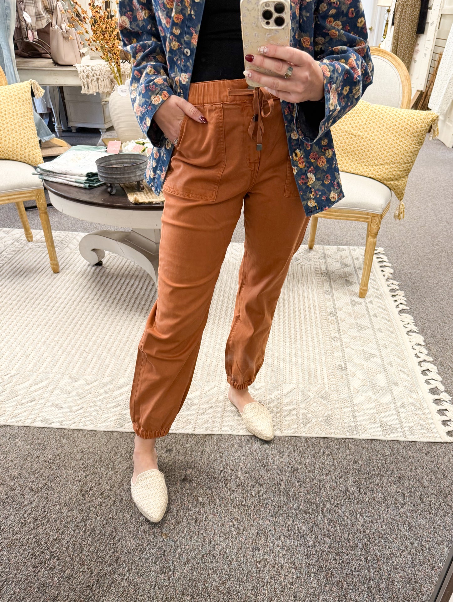 Petal Soft High Rise Jogger-Cinnamon