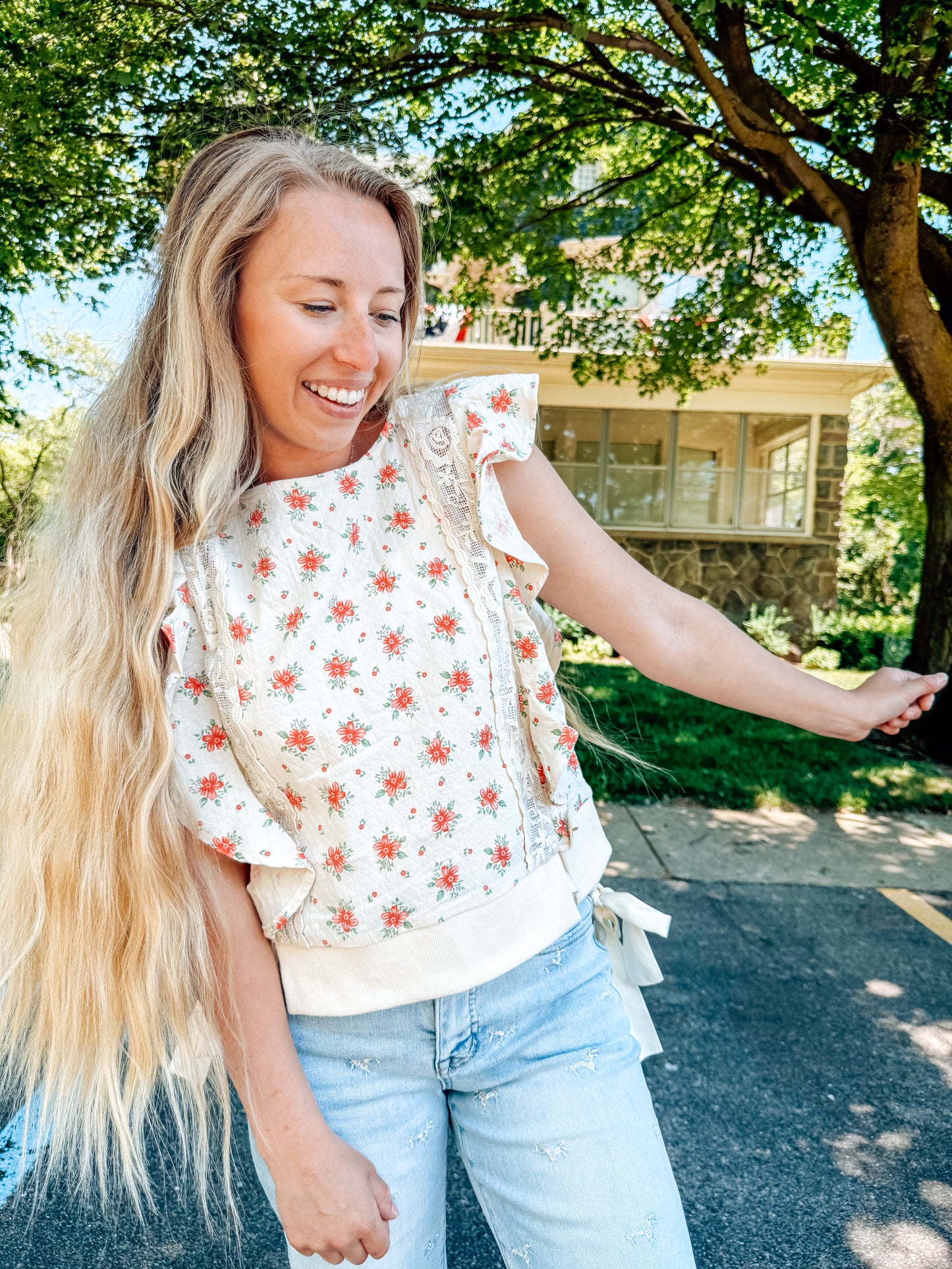 Floral Whisper Ruffle Sleeve Top (S-XL)