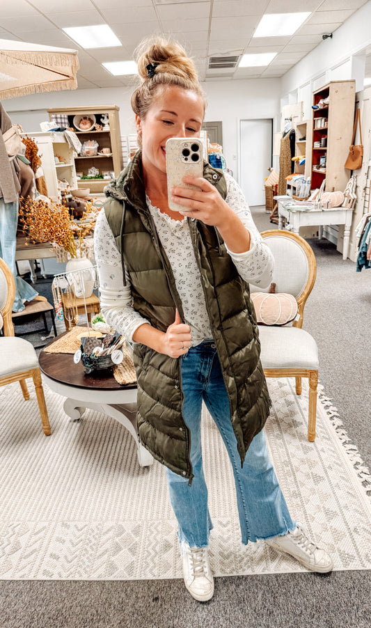 Keepin' Warm Puff Vest-Olive (S-XL)