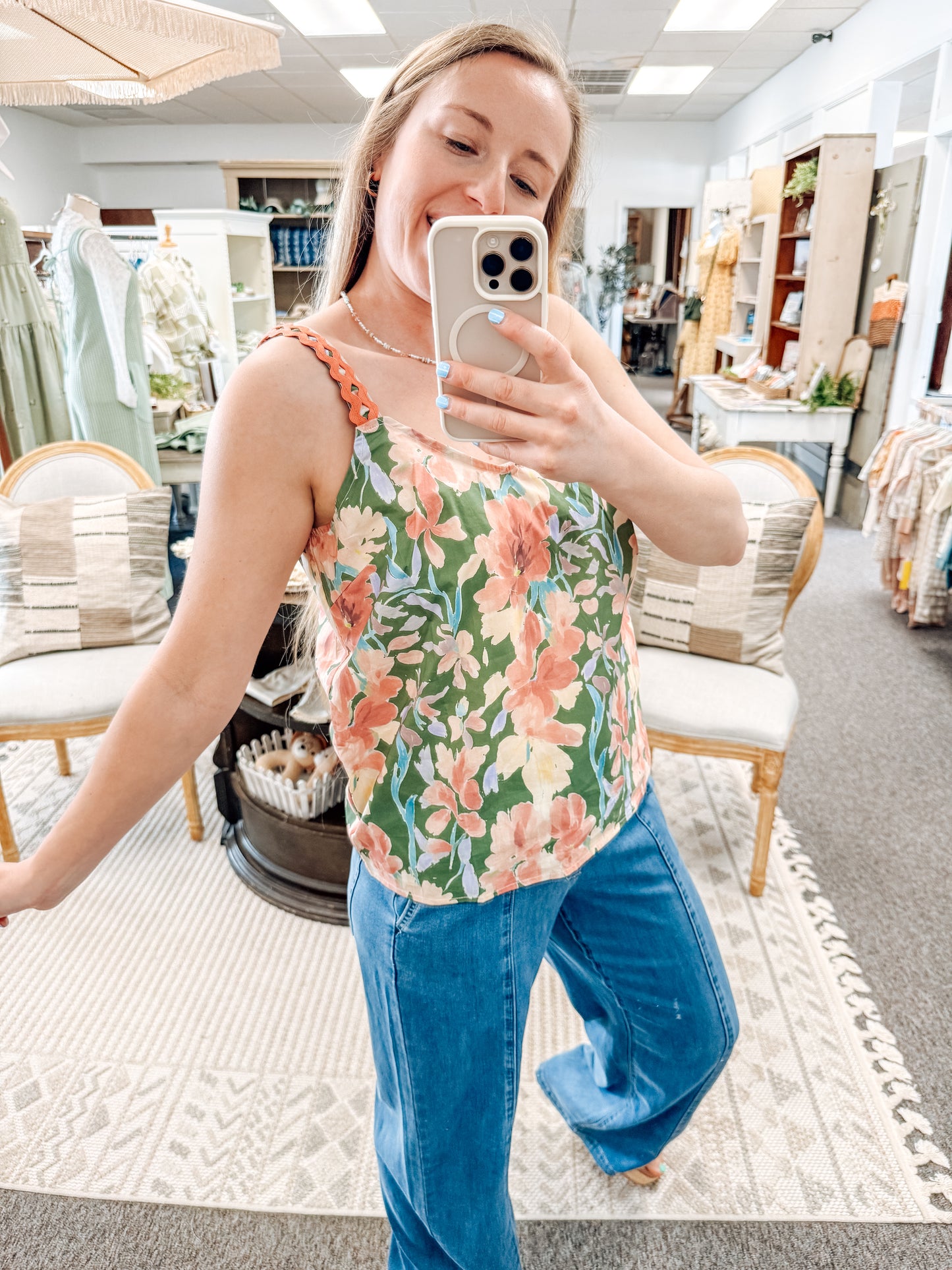 The Fresh Floral Tank (S-XL)