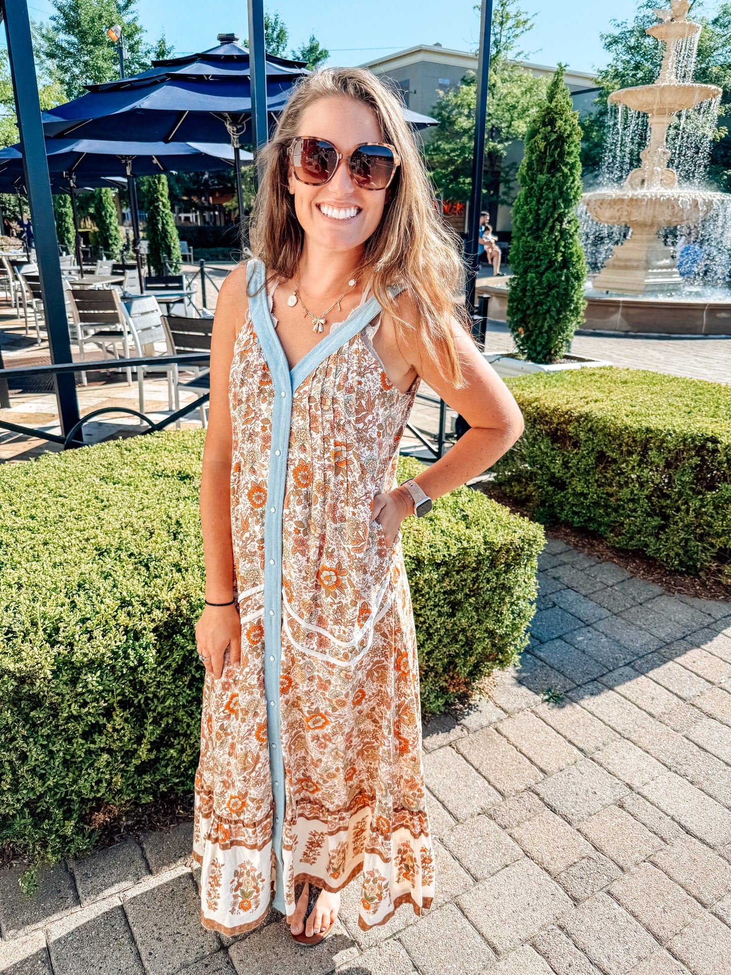 Sundown Stroll Sleeveless Dress