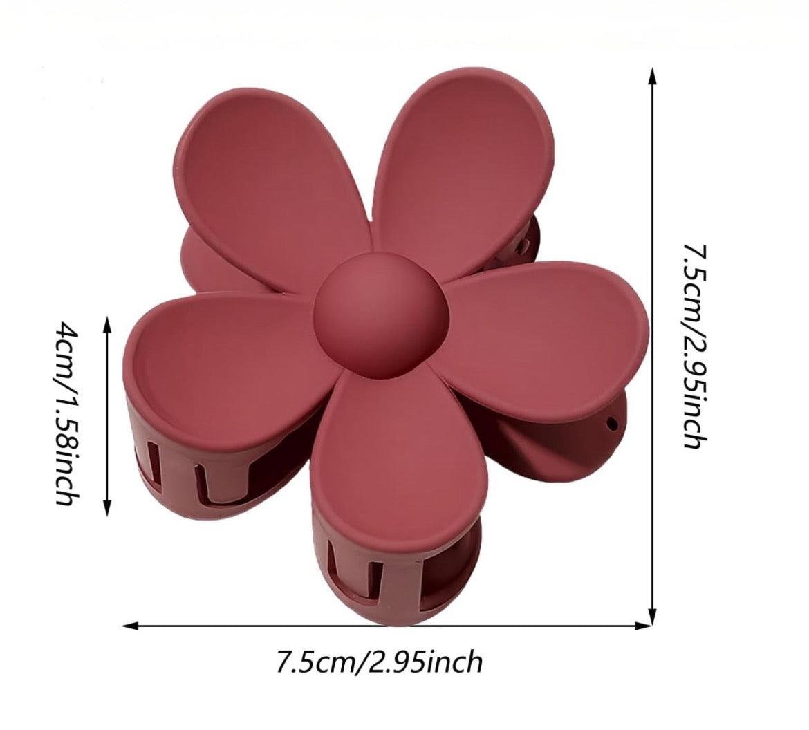 Daisy Dukes Hair Clip (Several Colors)