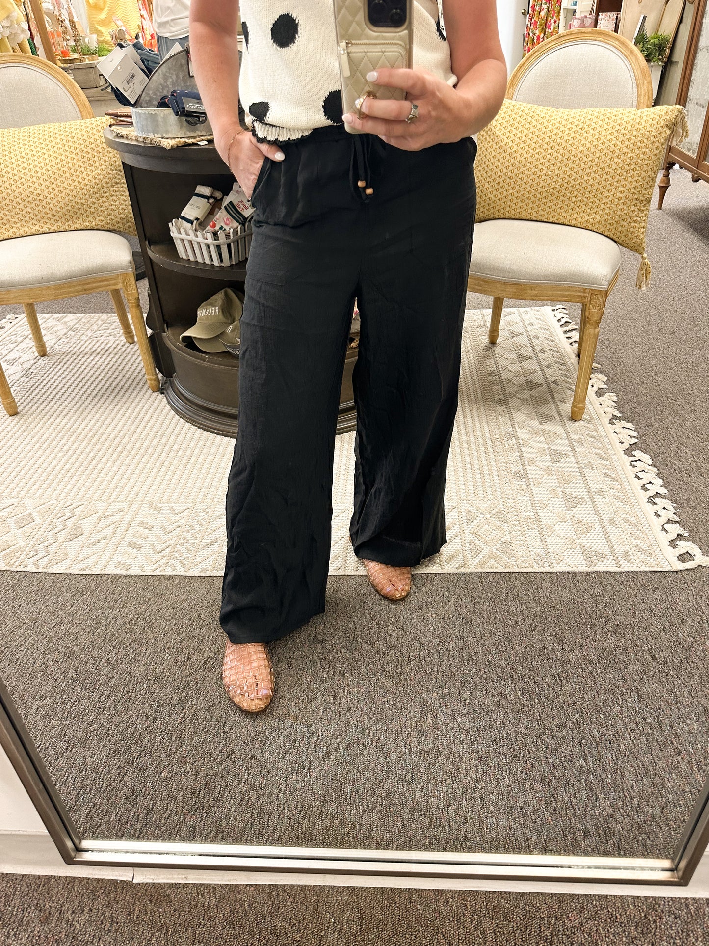 Coastal Fit Leg Woven Pants