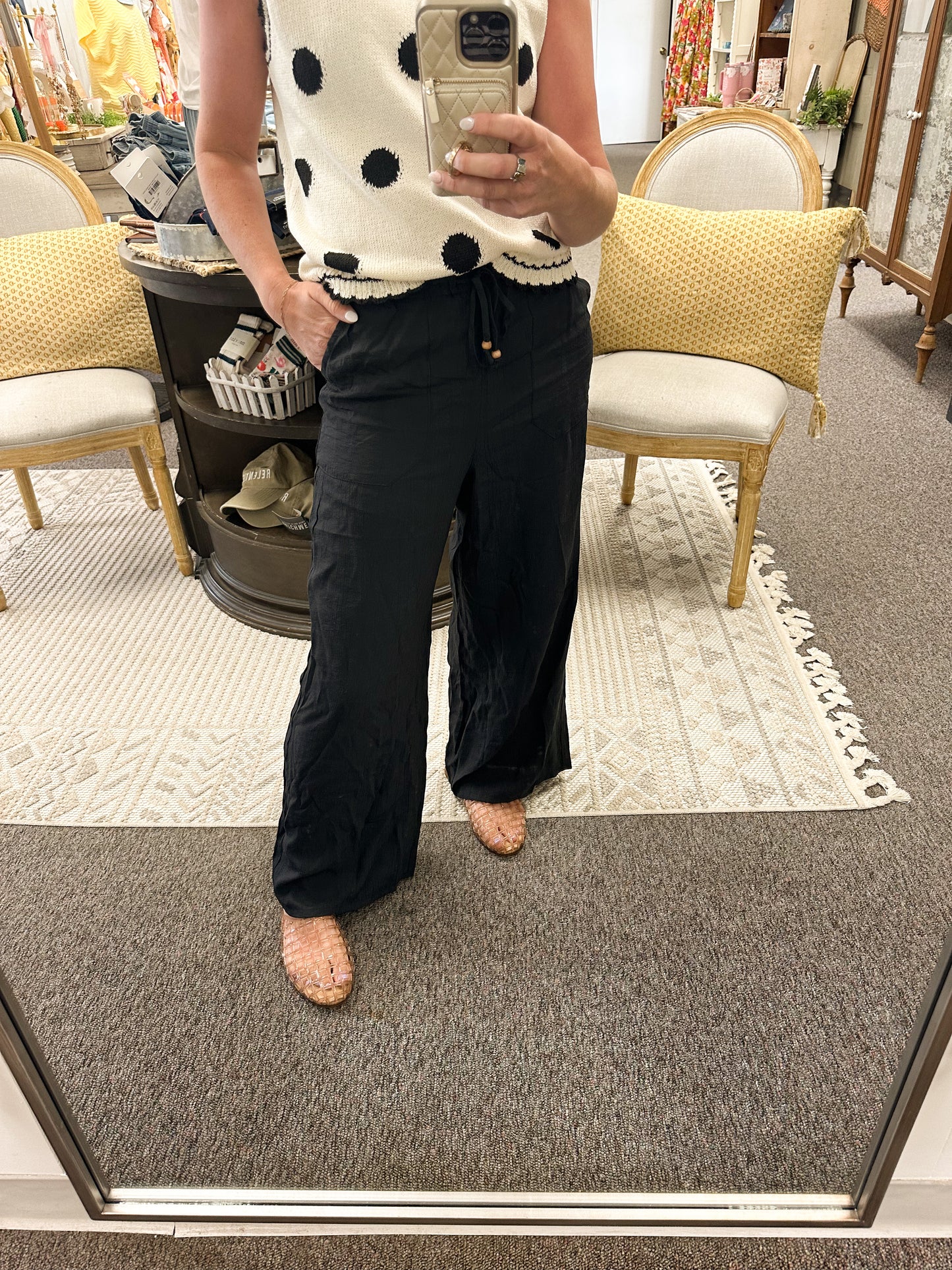 Coastal Fit Leg Woven Pants