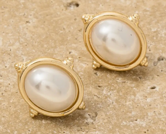 Chic Stud Earrings