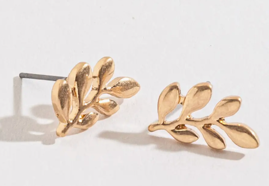 Leaf It To Me Stud Earrings